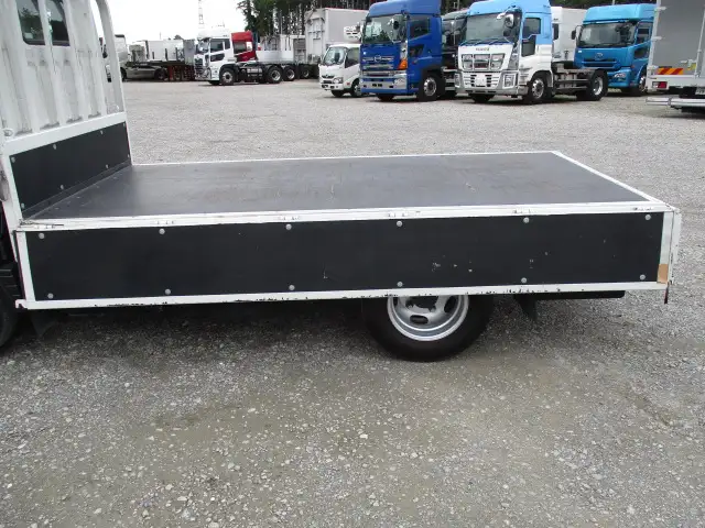 令和02年05月中古小型平ボディ三菱ふそうキャンターの画像24