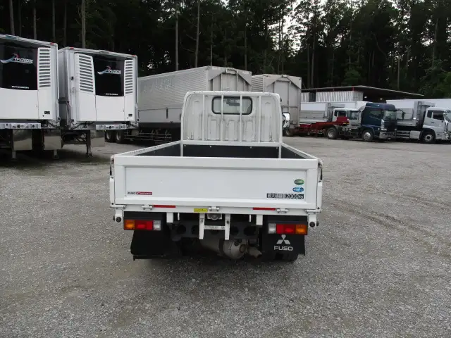 令和02年05月中古小型平ボディ三菱ふそうキャンターの画像6