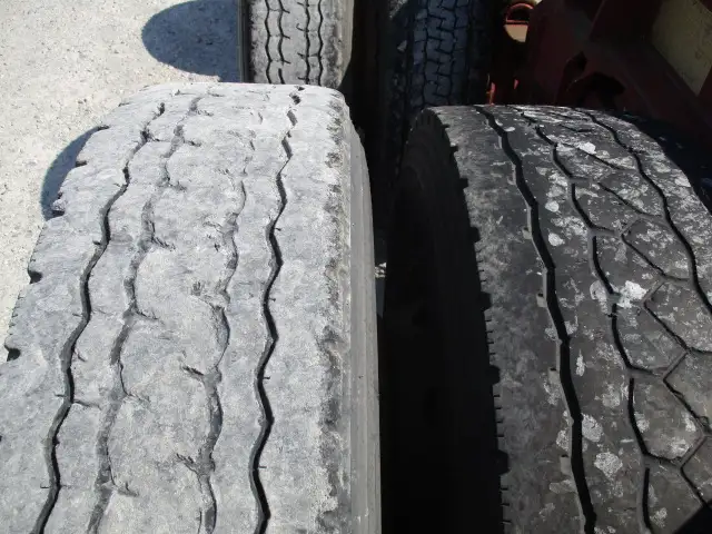 平成27年09月中古その他コンテナシャーシートレクスコンテナセミトレーラの画像15