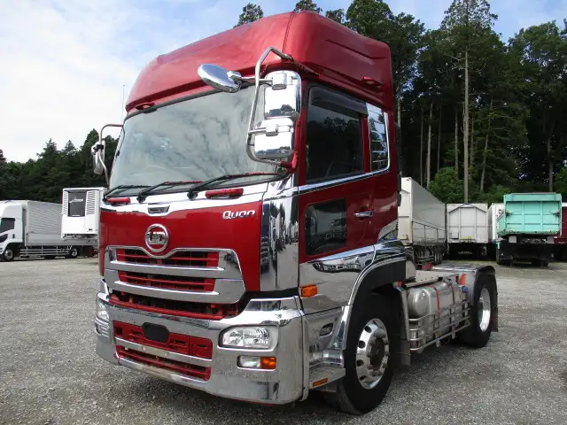 平成30年07月中古大型トラクタヘッド日産UDクオンの画像1