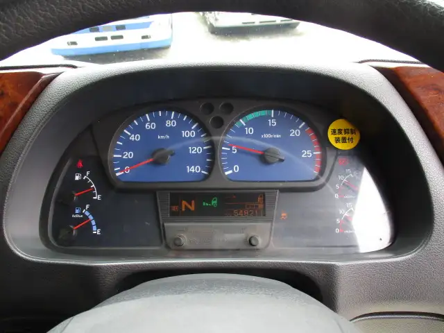 平成30年07月中古大型トラクタヘッド日産UDクオンの画像30