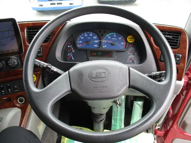 平成30年07月中古大型トラクタヘッド日産UDクオンの画像38