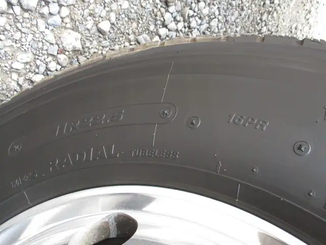 平成30年07月中古大型トラクタヘッド日産UDクオンの画像10