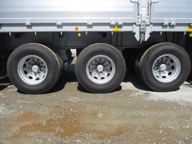 令和06年03月中古その他アオリ付トレーラー・フラットトレーラー日本フルハーフ13M3軸煽り付トレーラの画像17