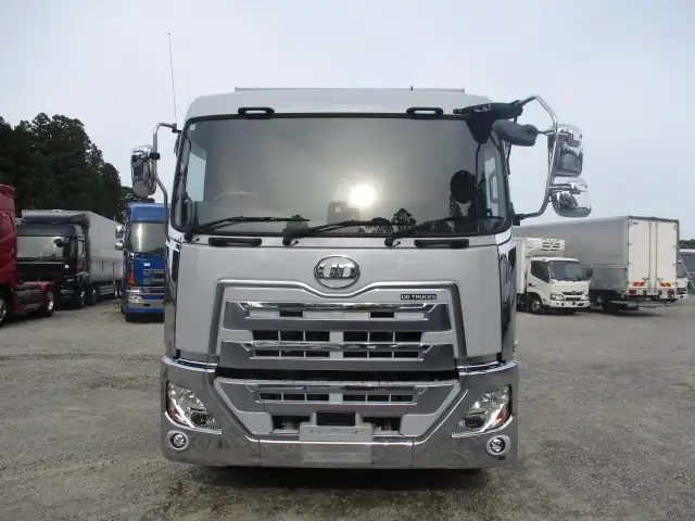 車検付（R8.4.6)　令和4年　 UDトラックス　 大型ダンプ　420馬力　H/L６速　極東　５１０×２２０　最大積載量:8,800kgの画像2