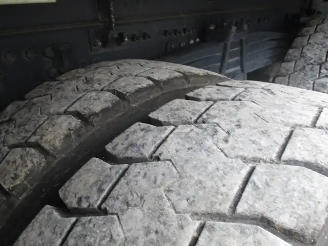 車検付（R8.4.6)　令和4年　 UDトラックス　 大型ダンプ　420馬力　H/L６速　極東　５１０×２２０　最大積載量:8,800kgの画像15