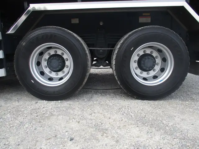 車検付（R8.4.6)　令和4年　 UDトラックス　 大型ダンプ　420馬力　H/L６速　極東　５１０×２２０　最大積載量:8,800kgの画像16