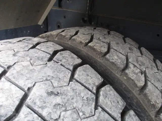 車検付（R8.4.6)　令和4年　 UDトラックス　 大型ダンプ　420馬力　H/L６速　極東　５１０×２２０　最大積載量:8,800kgの画像18