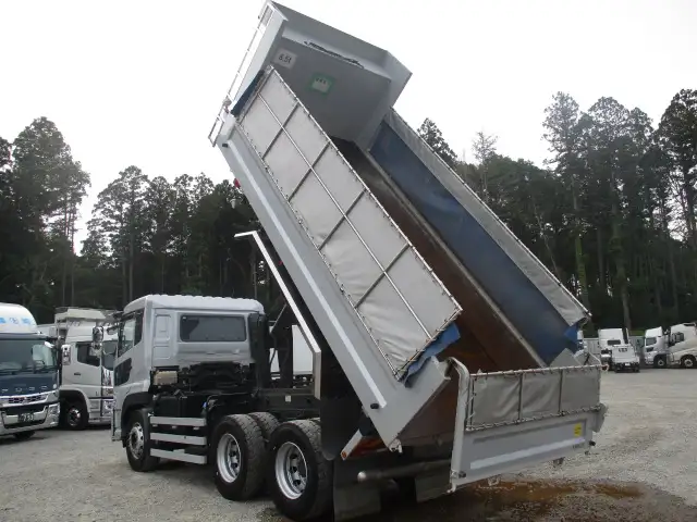 車検付（R8.4.6)　令和4年　 UDトラックス　 大型ダンプ　420馬力　H/L６速　極東　５１０×２２０　最大積載量:8,800kgの画像34