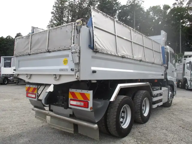 車検付（R8.4.6)　令和4年　 UDトラックス　 大型ダンプ　420馬力　H/L６速　極東　５１０×２２０　最大積載量:8,800kgの画像5