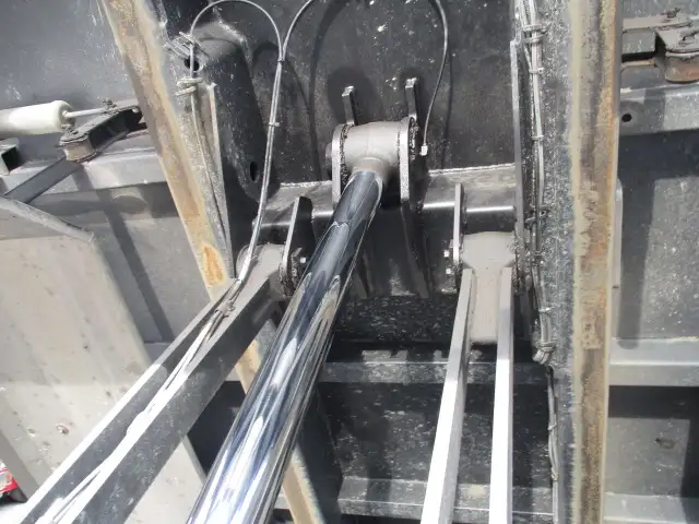 車検付（R8.4.6)　令和4年　 UDトラックス　 大型ダンプ　420馬力　H/L６速　極東　５１０×２２０　最大積載量:8,800kgの画像43