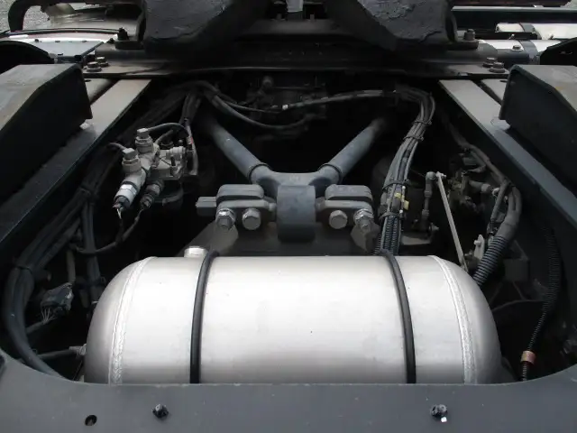 平成30年08月中古大型トラクタヘッド日野プロフィアの画像17