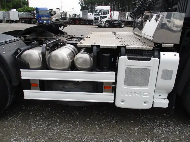 平成30年08月中古大型トラクタヘッド日野プロフィアの画像21