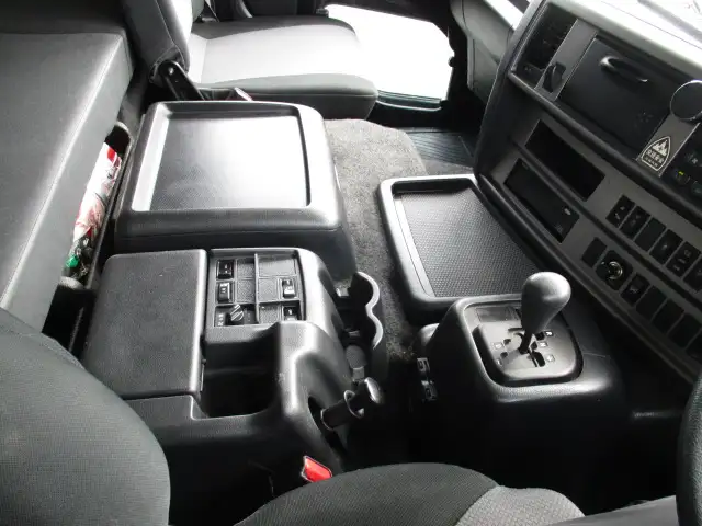 平成30年08月中古大型トラクタヘッド日野プロフィアの画像27