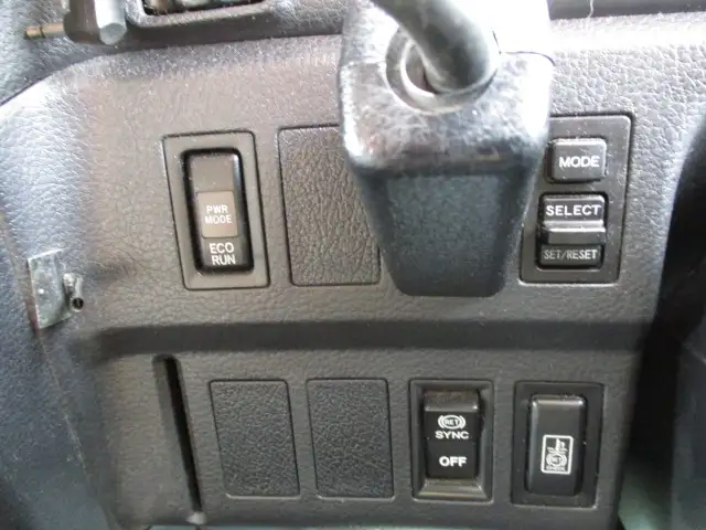 平成30年08月中古大型トラクタヘッド日野プロフィアの画像34