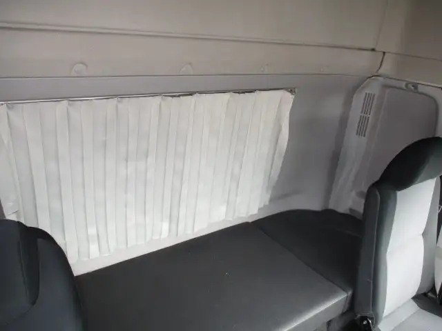 平成30年08月中古大型トラクタヘッド日野プロフィアの画像42