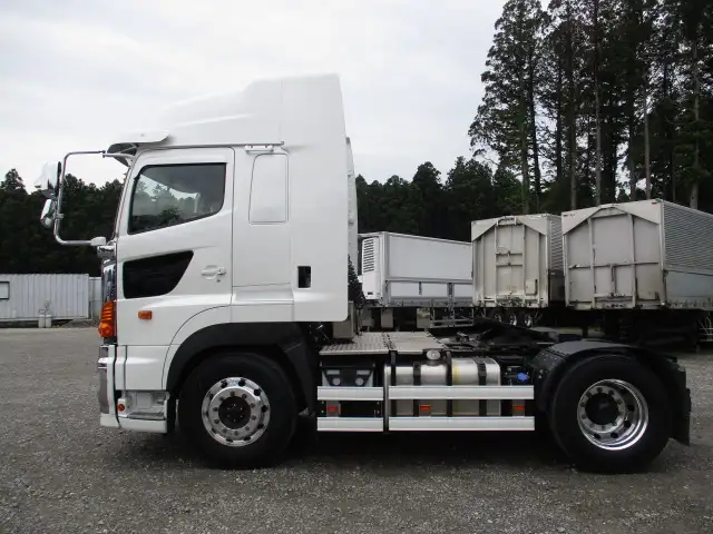 平成30年08月中古大型トラクタヘッド日野プロフィアの画像8