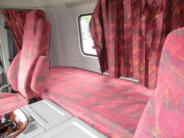 令和3年 UD トラクタ 460馬力 AT 第五輪荷重:11,500kg の画像22