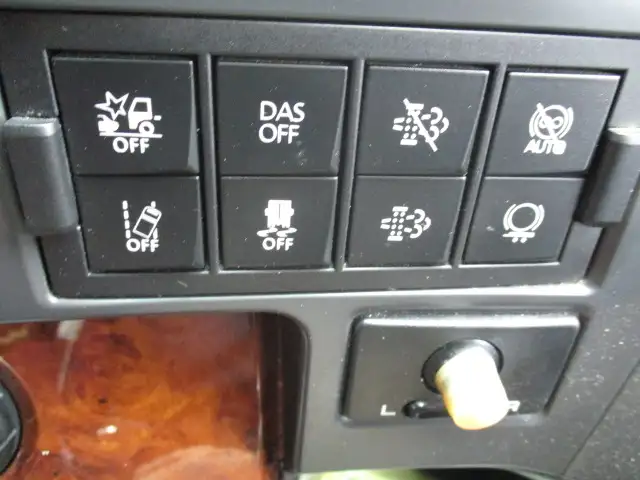 令和3年 UD トラクタ 460馬力 AT 第五輪荷重:11,500kg の画像26