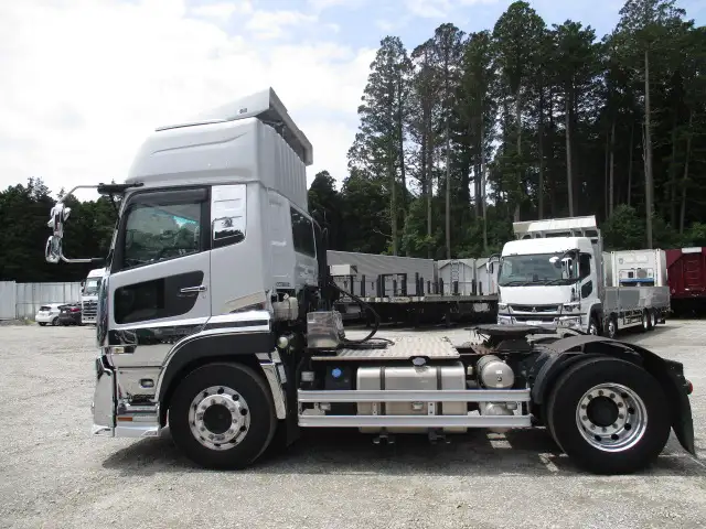 令和3年 UD トラクタ 460馬力 AT 第五輪荷重:11,500kg の画像8