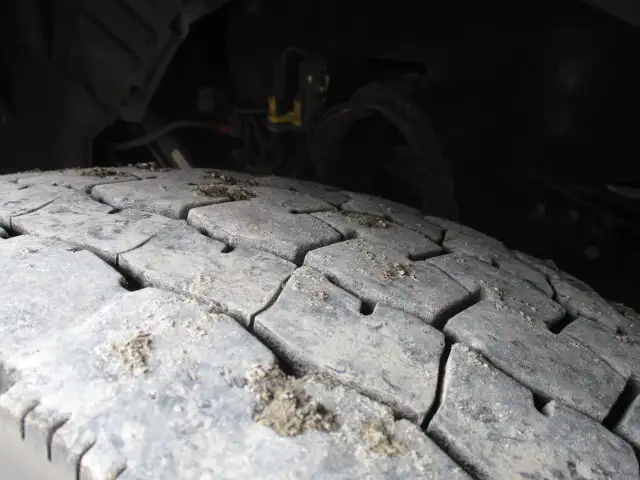 令和3年 UD トラクタ 460馬力 AT 第五輪荷重:11,500kg の画像10