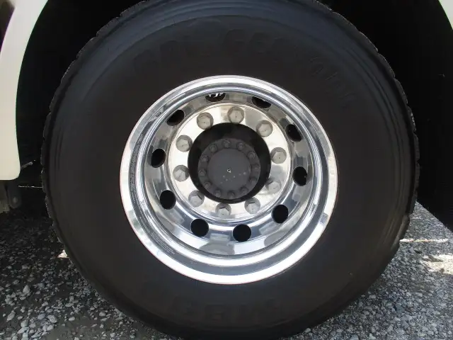 令和04年05月中古大型トラクタヘッドボルボボルボの画像16