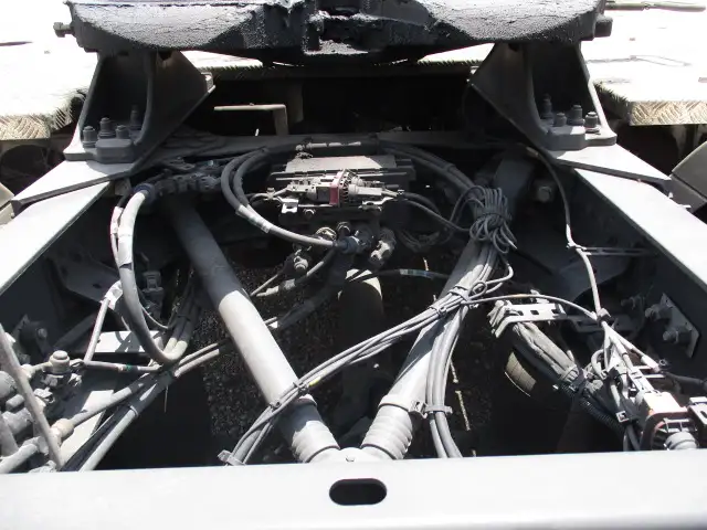 令和04年05月中古大型トラクタヘッドボルボボルボの画像27