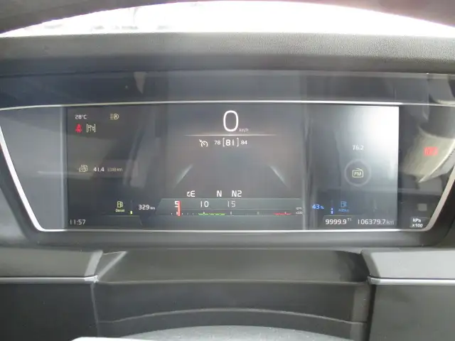 令和04年05月中古大型トラクタヘッドボルボボルボの画像45