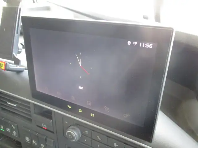 令和04年05月中古大型トラクタヘッドボルボボルボの画像46