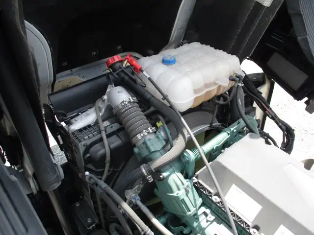 令和04年05月中古大型トラクタヘッドボルボボルボの画像50