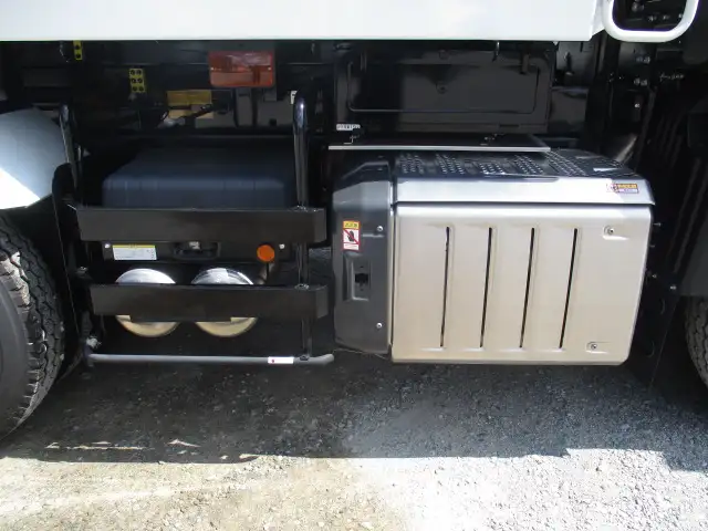 令和6年 三菱 大型ダンプ 394馬力 MT 積載9t ロールーフ 自動コボレーン の画像29