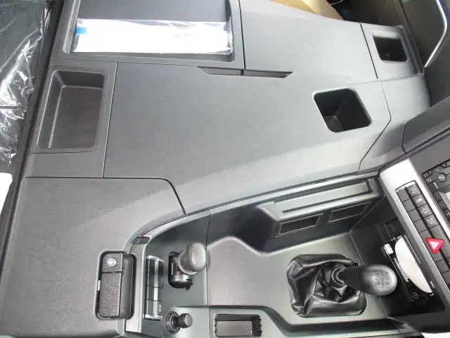 令和6年 三菱 大型ダンプ 394馬力 MT 積載9t ロールーフ 自動コボレーン の画像40