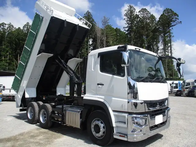 令和6年 三菱 大型ダンプ 394馬力 MT 積載9t ロールーフ 自動コボレーン の画像10