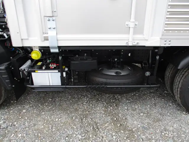 令和06年06月中古小型アルミバン・ウィング三菱ふそうキャンターの画像19