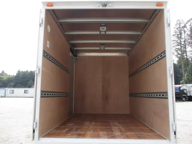 令和06年06月中古小型アルミバン・ウィング三菱ふそうキャンターの画像23