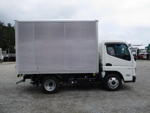 令和06年06月中古小型アルミバン・ウィング三菱ふそうキャンターの画像4