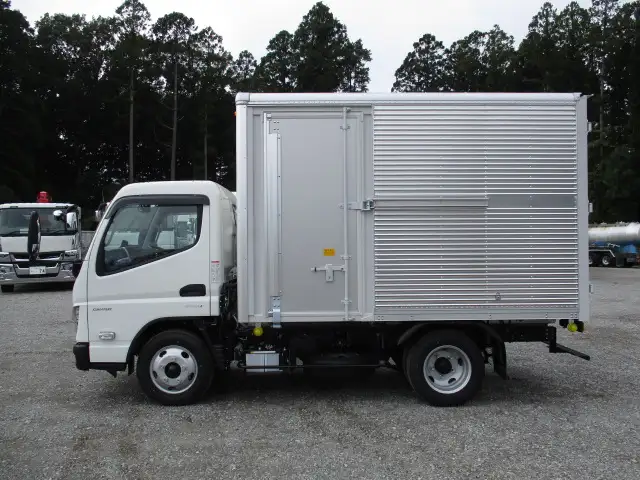 令和06年06月中古小型アルミバン・ウィング三菱ふそうキャンターの画像8