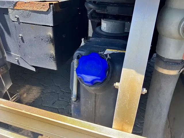 平成27年06月中古大型冷凍バン・ウィング日野プロフィアの画像11