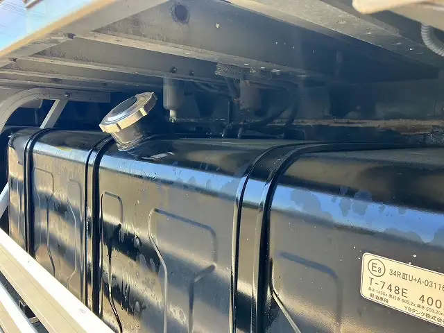 平成27年06月中古大型冷凍バン・ウィング日野プロフィアの画像12