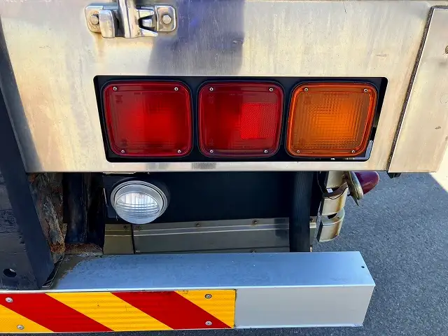 平成27年06月中古大型冷凍バン・ウィング日野プロフィアの画像15