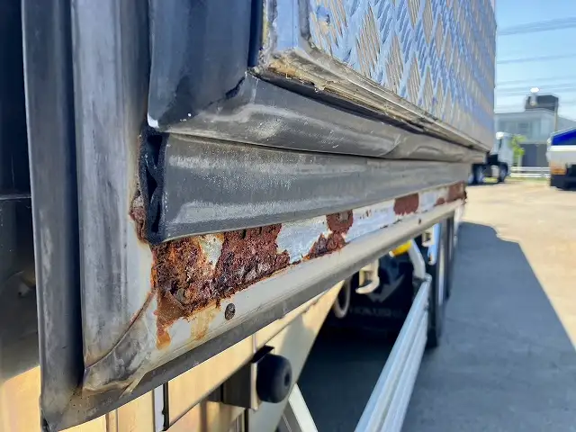 平成27年06月中古大型冷凍バン・ウィング日野プロフィアの画像32