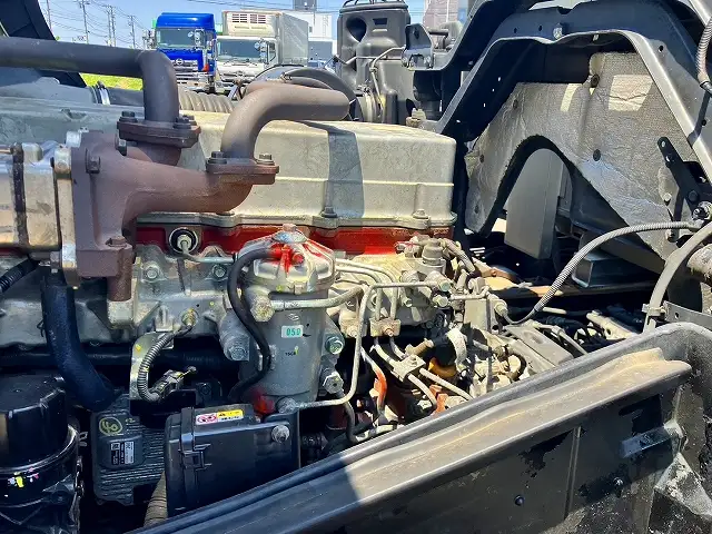 平成27年06月中古大型冷凍バン・ウィング日野プロフィアの画像47