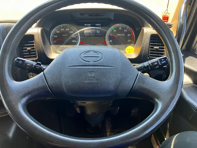 平成27年06月中古大型冷凍バン・ウィング日野プロフィアの画像51