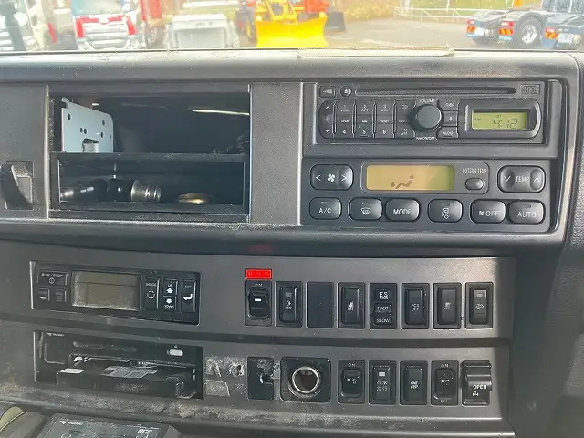 平成28年05月中古大型冷凍バン・ウィング日野プロフィアの画像14