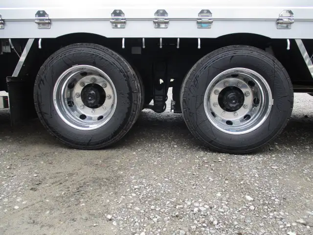 令和06年09月中古大型平ボディ三菱ふそうスーパーグレートの画像11