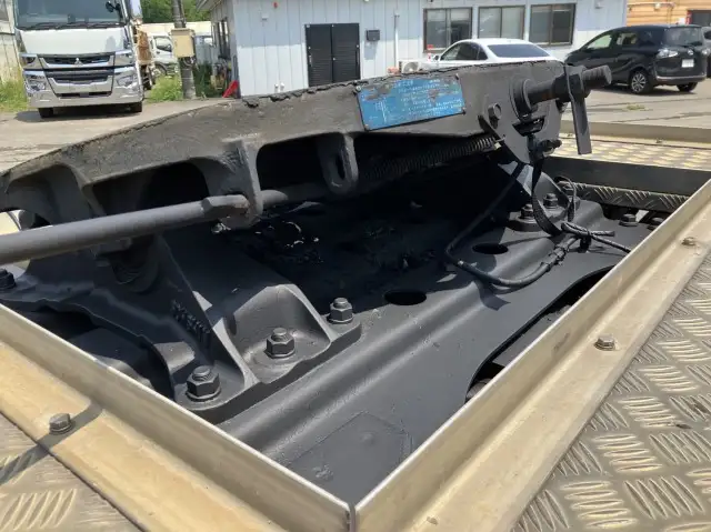 平成30年04月中古大型トラクタヘッド日野プロフィアの画像12