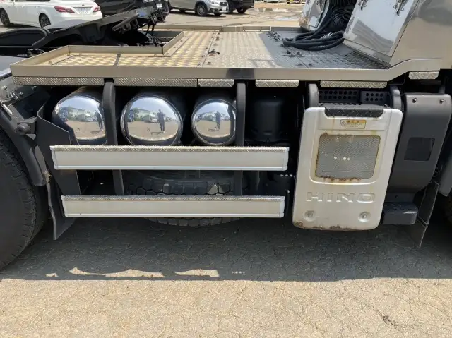 平成30年04月中古大型トラクタヘッド日野プロフィアの画像30