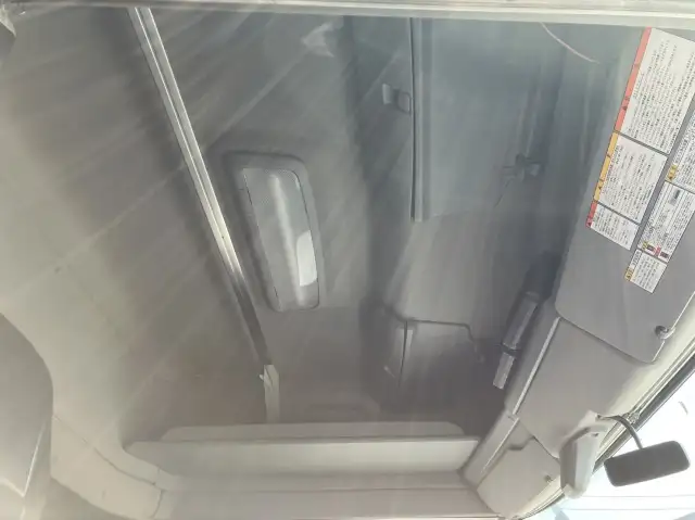 平成30年04月中古大型トラクタヘッド日野プロフィアの画像38