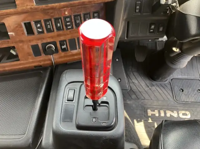 平成30年04月中古大型トラクタヘッド日野プロフィアの画像42