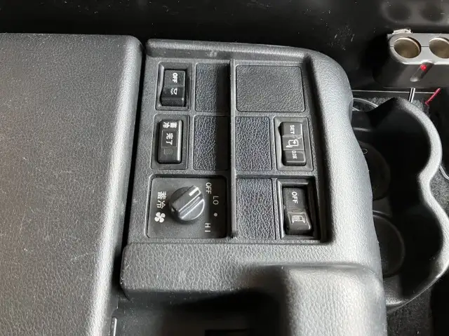 平成30年04月中古大型トラクタヘッド日野プロフィアの画像47